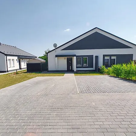 No 121 Bacasba With Heated And Covered Pool * Balatongyörök